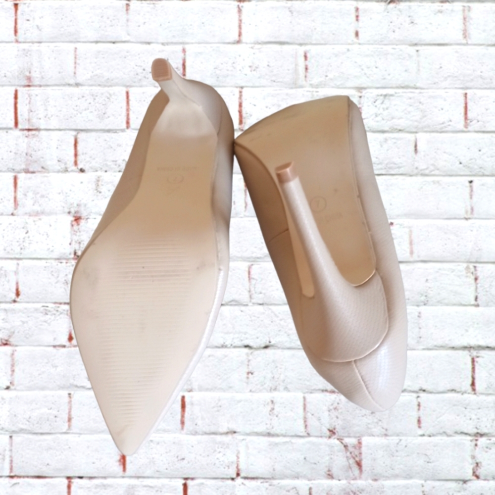 🤩Host Pick 🤩 Like new🌷 ARDENE Beige Faux Leather High Heel Pumps - Picture 12 of 16